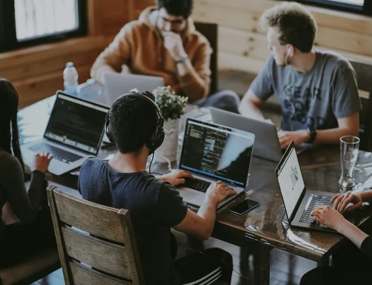 Azure keeps getting harder to run, and software teams are buying in the expertise